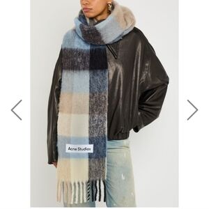 Acne Studios - Alpaca & Wool Multicolor Checkered Scarf 💙🤍🖤